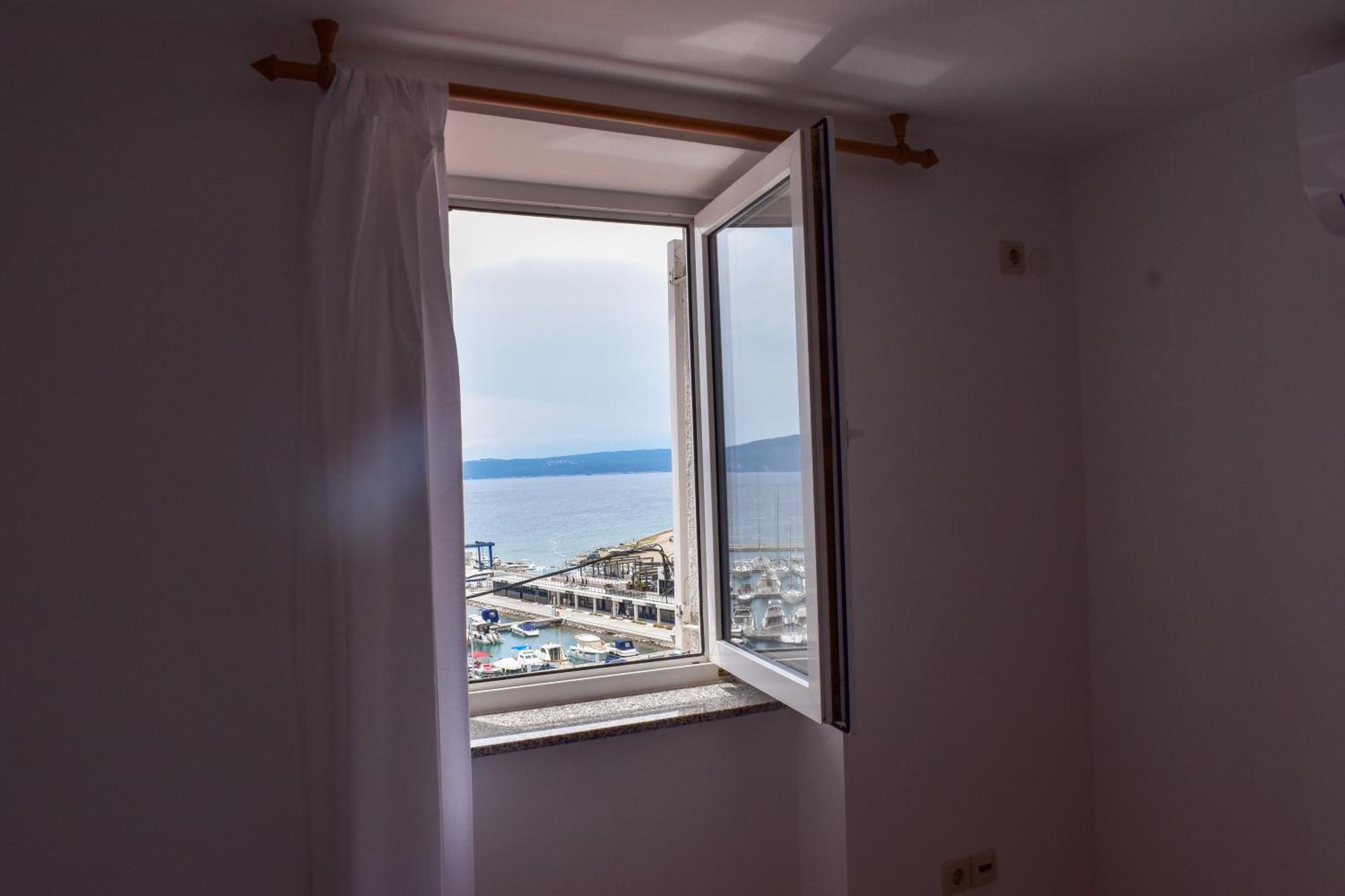 Apartmani Amra Нови-Винодолски Экстерьер фото